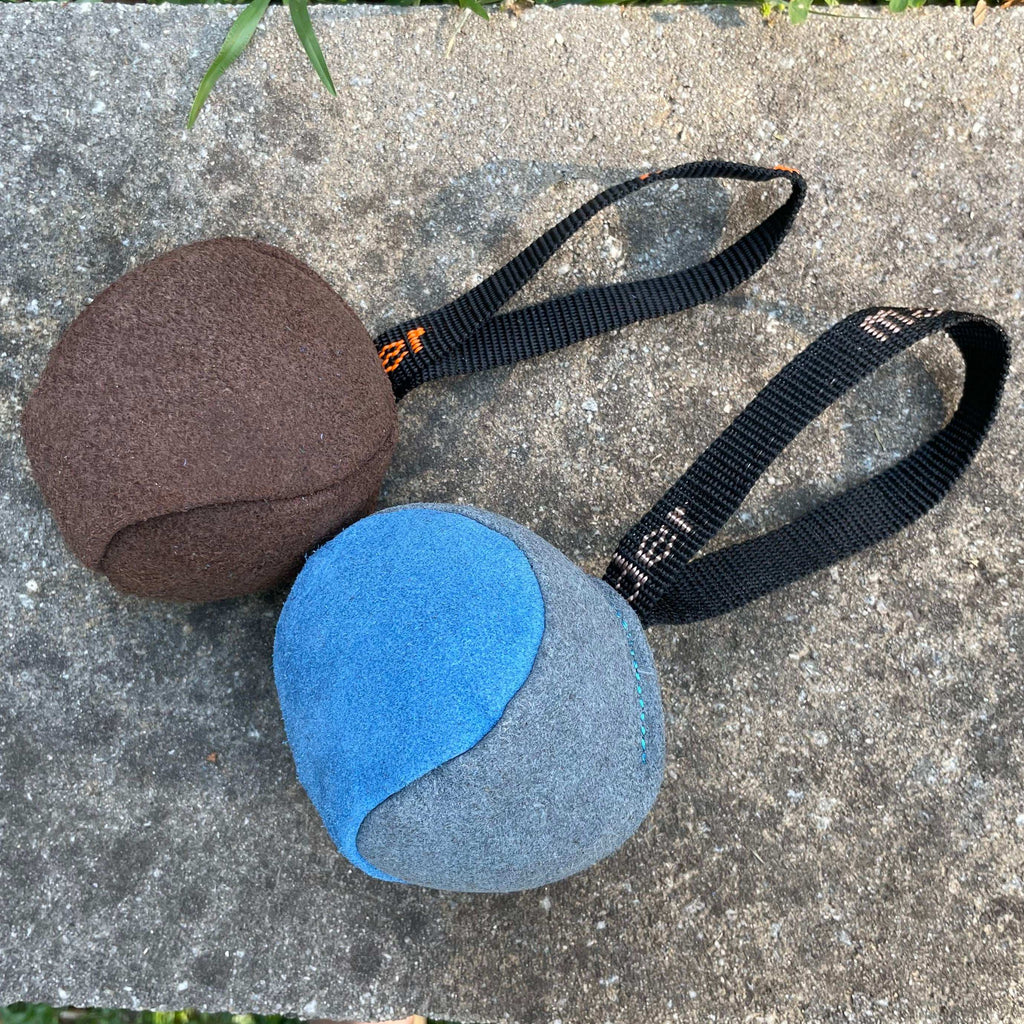 MALY Leather Ball with handle